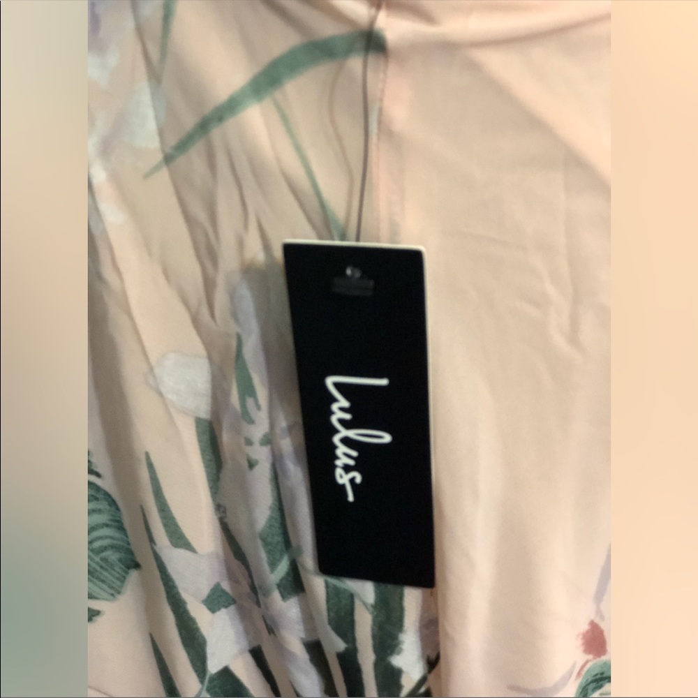 NEW Lulu’s Pink palm tree dress NWT - Picture 5 of 7